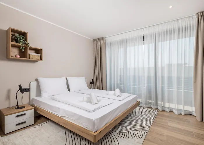 Belinda With Balcony & Private Parking Opatija