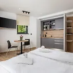 Apartment Belinda With Balcony & Private Parking