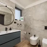 Apartment Belinda With Balcony & Private Parking *