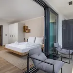 Belinda With Balcony & Private Parking * Opatija