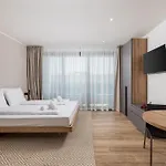 Belinda With Balcony & Private Parking Opatija