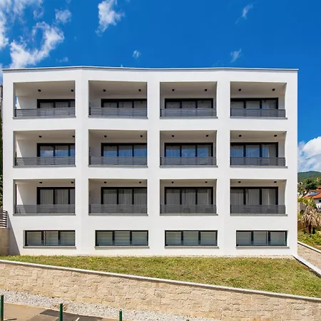 Apartament Belinda With Balcony & Private Parking Opatija