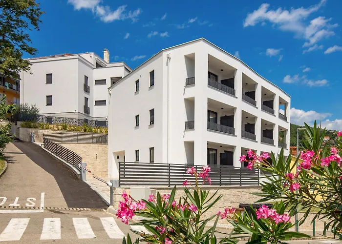 Belinda With Balcony & Private Parking * Abbazia