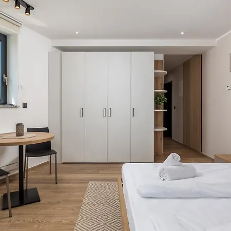 Appartamento Belinda With Balcony & Private Parking Abbazia