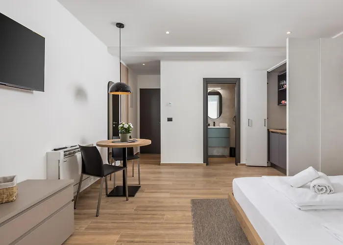 Daire Belinda With Balcony & Private Parking