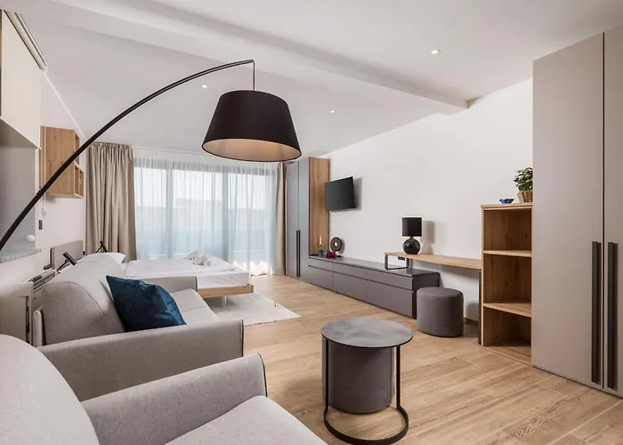 Daire Belinda With Balcony & Private Parking Opatija